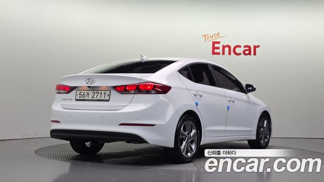 Hyundai AVANTE 2018 — photo 2