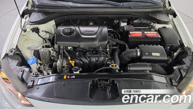 Hyundai AVANTE 2018 — photo 6