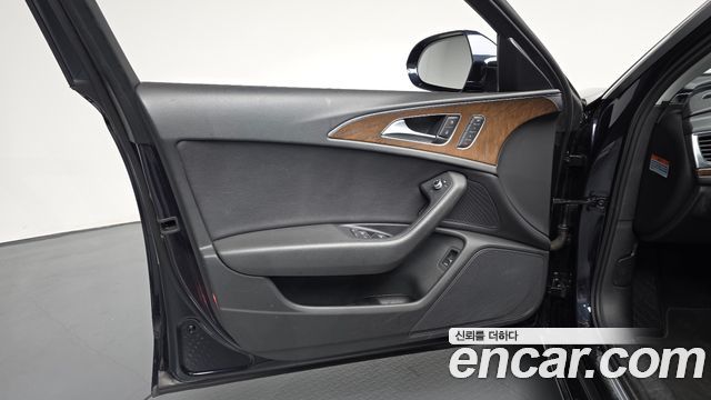 Audi A6 2015 — photo 14
