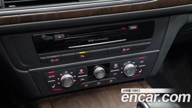 Audi A6 2015 — photo 30