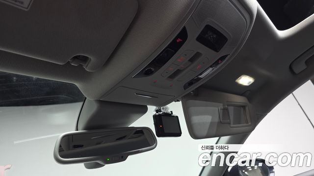 Audi A6 2015 — photo 35