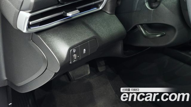 Hyundai AVANTE 2024 — photo 25