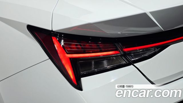 Hyundai AVANTE 2024 — photo 9