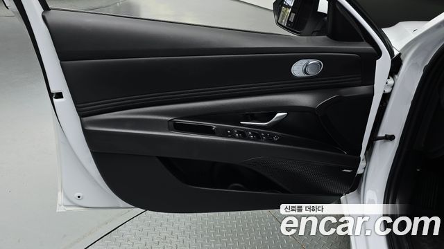 Hyundai AVANTE 2024 — photo 14