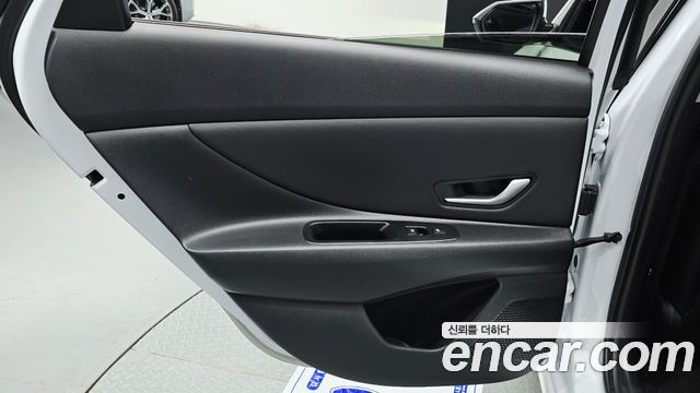 Hyundai AVANTE 2024 — photo 15