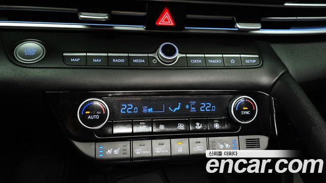 Hyundai AVANTE 2024 — photo 31