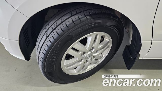 Hyundai Starex 2019 — photo 5