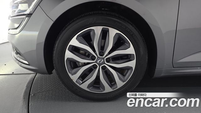 Renault Korea SM6 2017 — photo 5