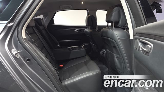 Renault Korea SM6 2017 — photo 17