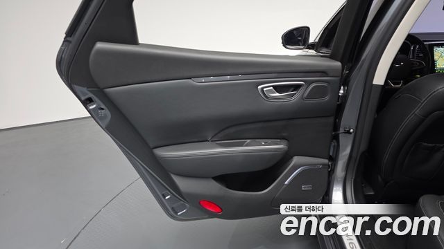 Renault Korea SM6 2017 — photo 15