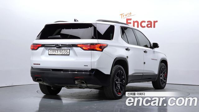 Chevrolet Korea Traverse 2023 — photo 2