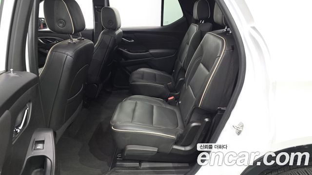 Chevrolet Korea Traverse 2023 — photo 18