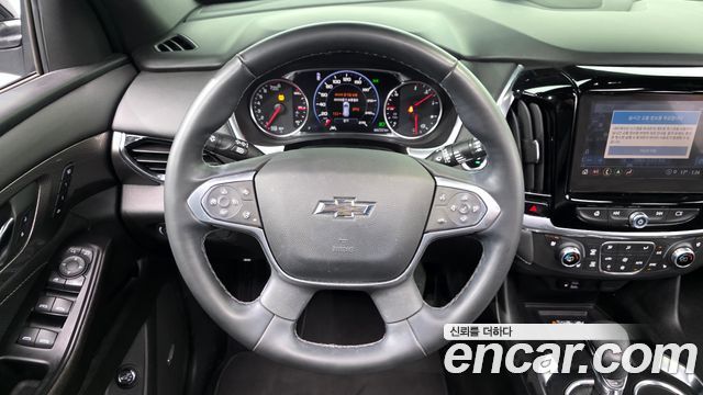 Chevrolet Korea Traverse 2023 — photo 20
