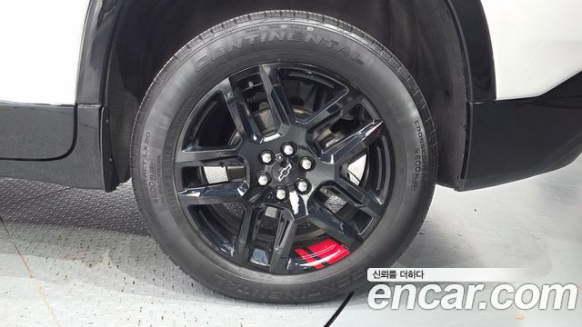 Chevrolet Korea Traverse 2023 — photo 7