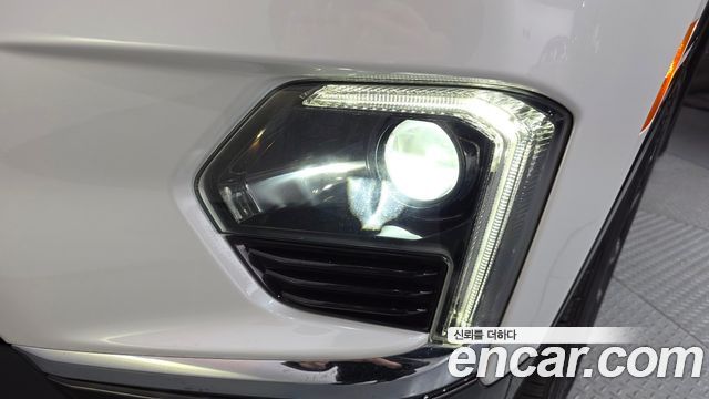 Chevrolet Korea Traverse 2023 — photo 8