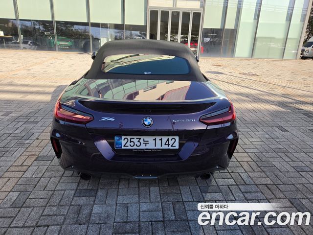 BMW Z4 2025 — photo 4