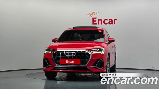 Audi Q3 2022 — photo 3
