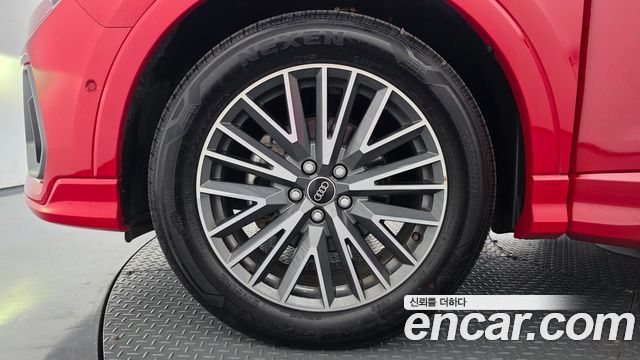 Audi Q3 2022 — photo 5