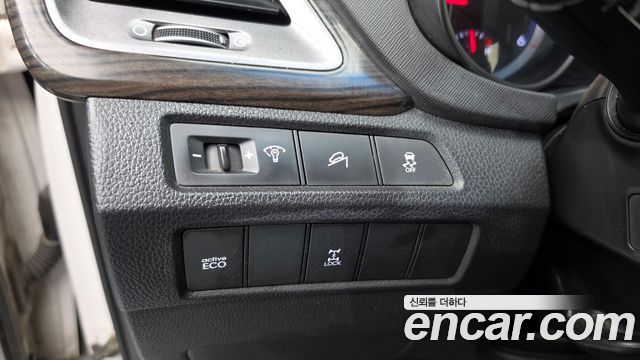 Hyundai Santafe 2013 — photo 23