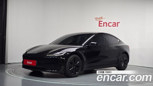 Tesla Model 3 2024 — photo 1