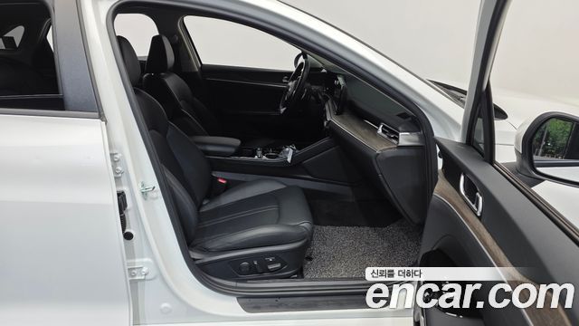 Kia K5 2021 — photo 11