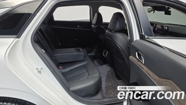 Kia K5 2021 — photo 12