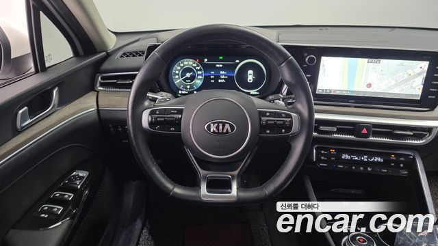 Kia K5 2021 — photo 13