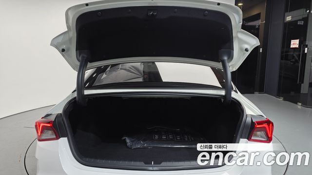 Kia K5 2021 — photo 20