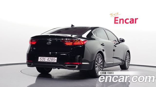 Kia K7 2017 — photo 2