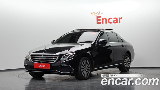 Mercedes-Benz E-Class 2017 — photo 1