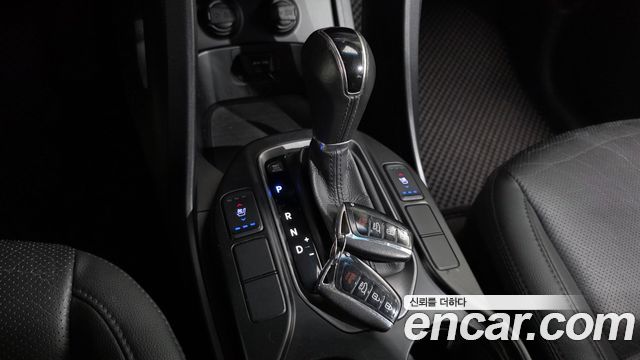 Hyundai Santafe 2015 — photo 9