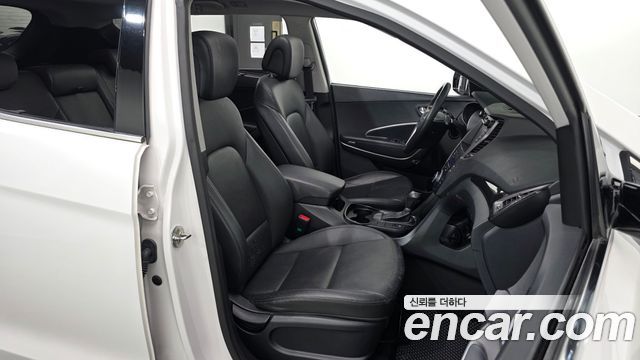 Hyundai Santafe 2015 — photo 11