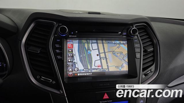 Hyundai Santafe 2015 — photo 14