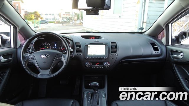 Kia K3 2014 — photo 7