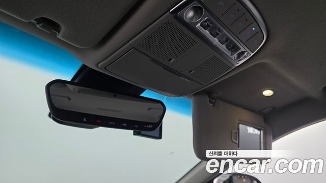 Genesis EQ900 2018 — photo 26