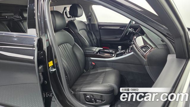 Genesis EQ900 2018 — photo 16