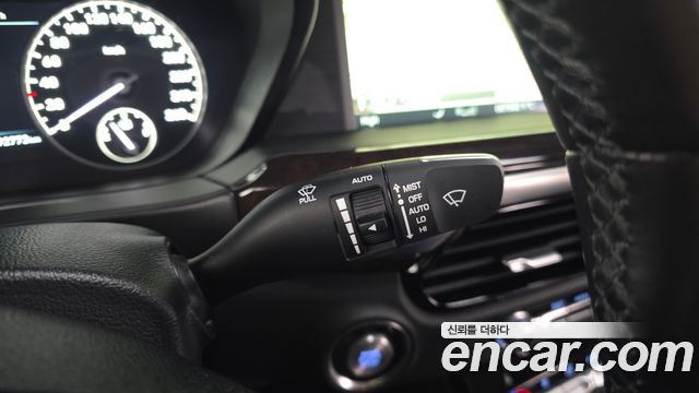 Genesis EQ900 2018 — photo 30