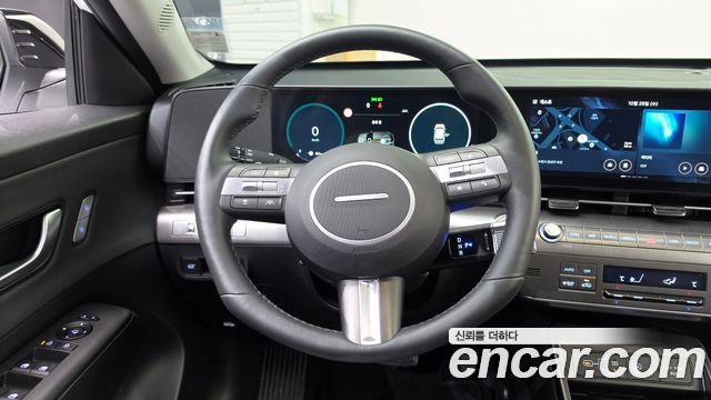 Hyundai Kona 2023 — photo 19