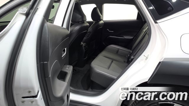 Hyundai Kona 2023 — photo 16