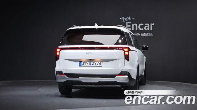Kia Canival 2025 — photo 4
