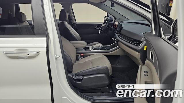 Kia Canival 2025 — photo 16