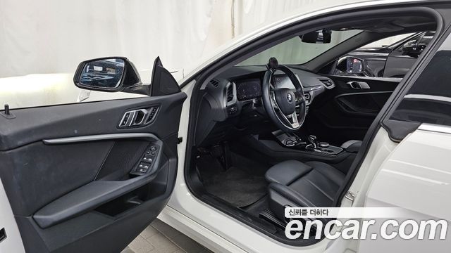 BMW 2-Series 2021 — photo 13