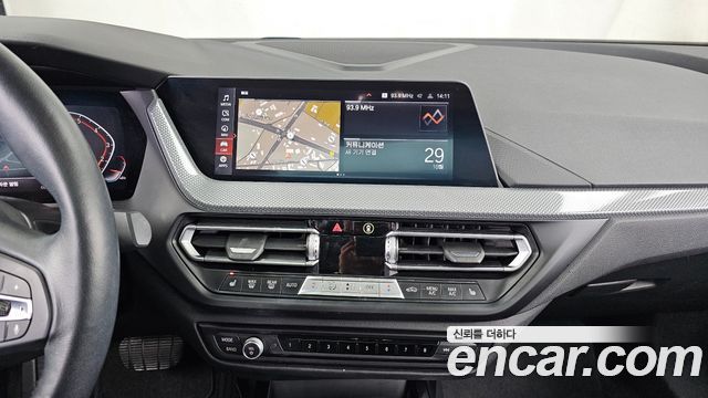 BMW 2-Series 2021 — photo 20