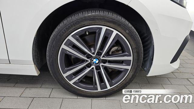 BMW 2-Series 2021 — photo 7