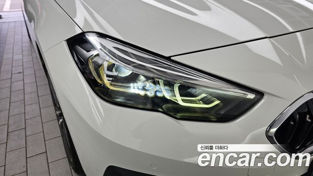 BMW 2-Series 2021 — photo 8