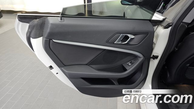 BMW 2-Series 2021 — photo 15