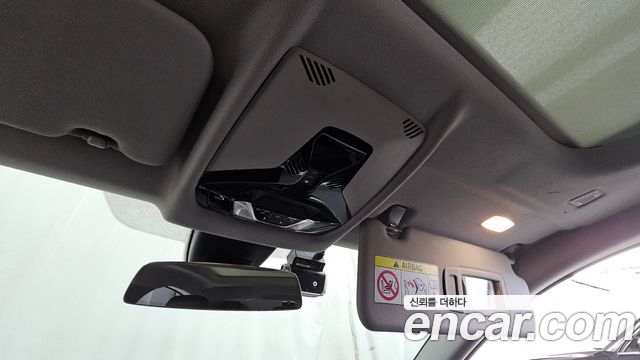 BMW 2-Series 2021 — photo 27
