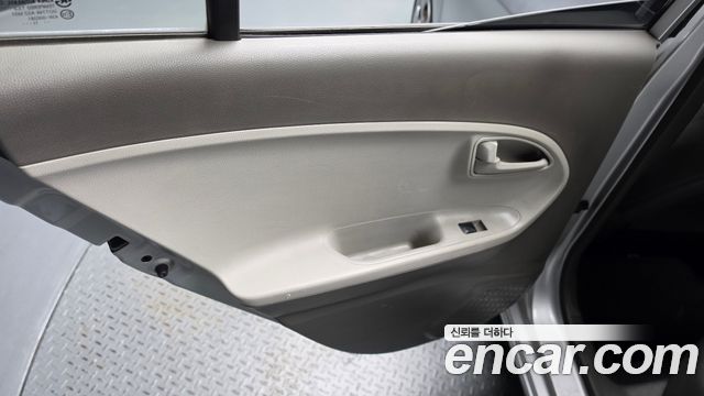 Kia morning 2012 — photo 15