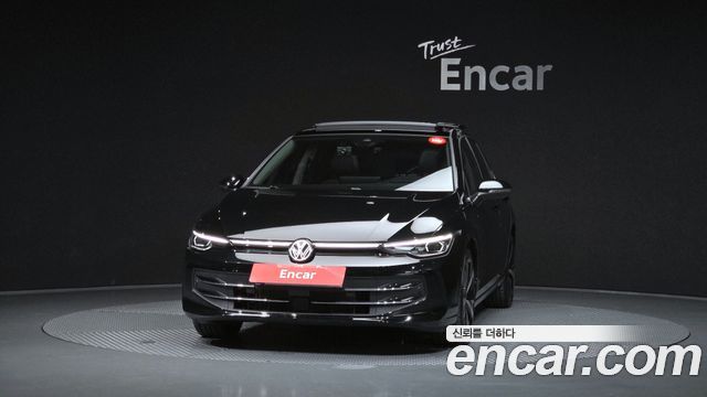 Volkswagen Golf 2025 — photo 3
