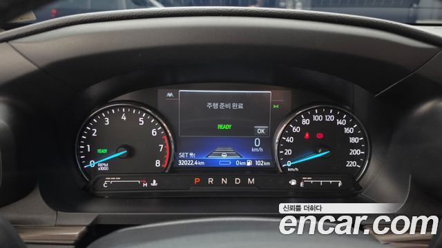 Ford Explorer 2021 — photo 8